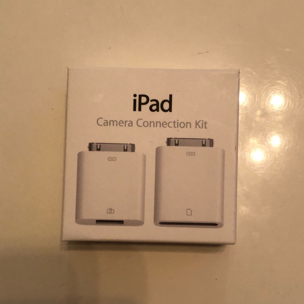 Brand new iPad / computer camera connection kit!